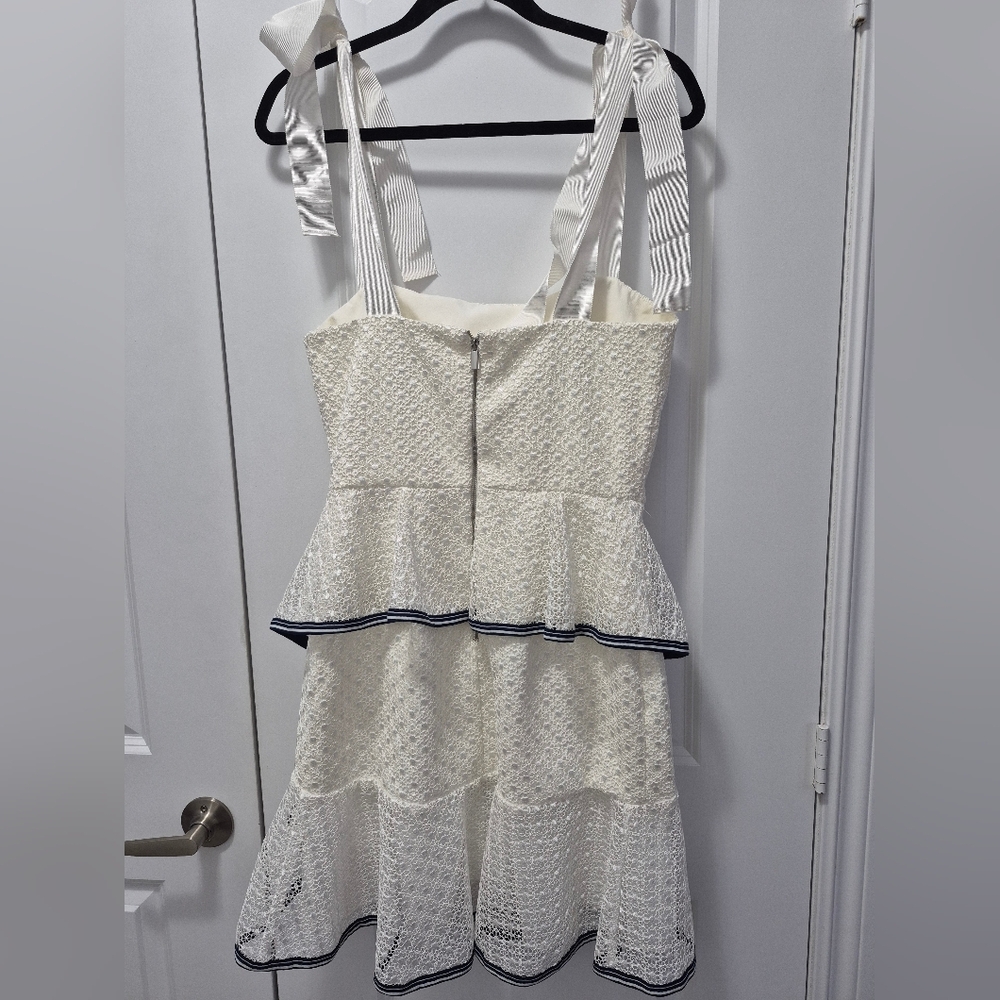 Rebecca Vallance x Net-A-Porter Dress, US 6, White Lace - Picture 9 of 10